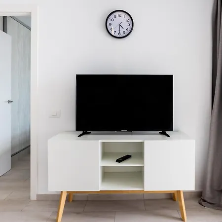 8'th Floor Ocean View In Americas *